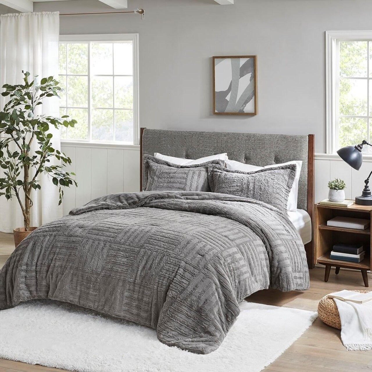 Edge Collections - 26" x 20" - Gray - Arctic Full Queen Faux Fur Comforter Set - 1 Set